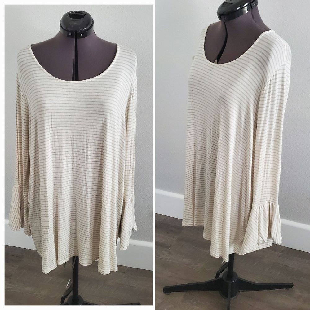 NWT Bobeau Women’s Top 1X Cream Tan Stripe Long Sleeve Blouse Keyhole Back Shirt - Picture 3 of 5